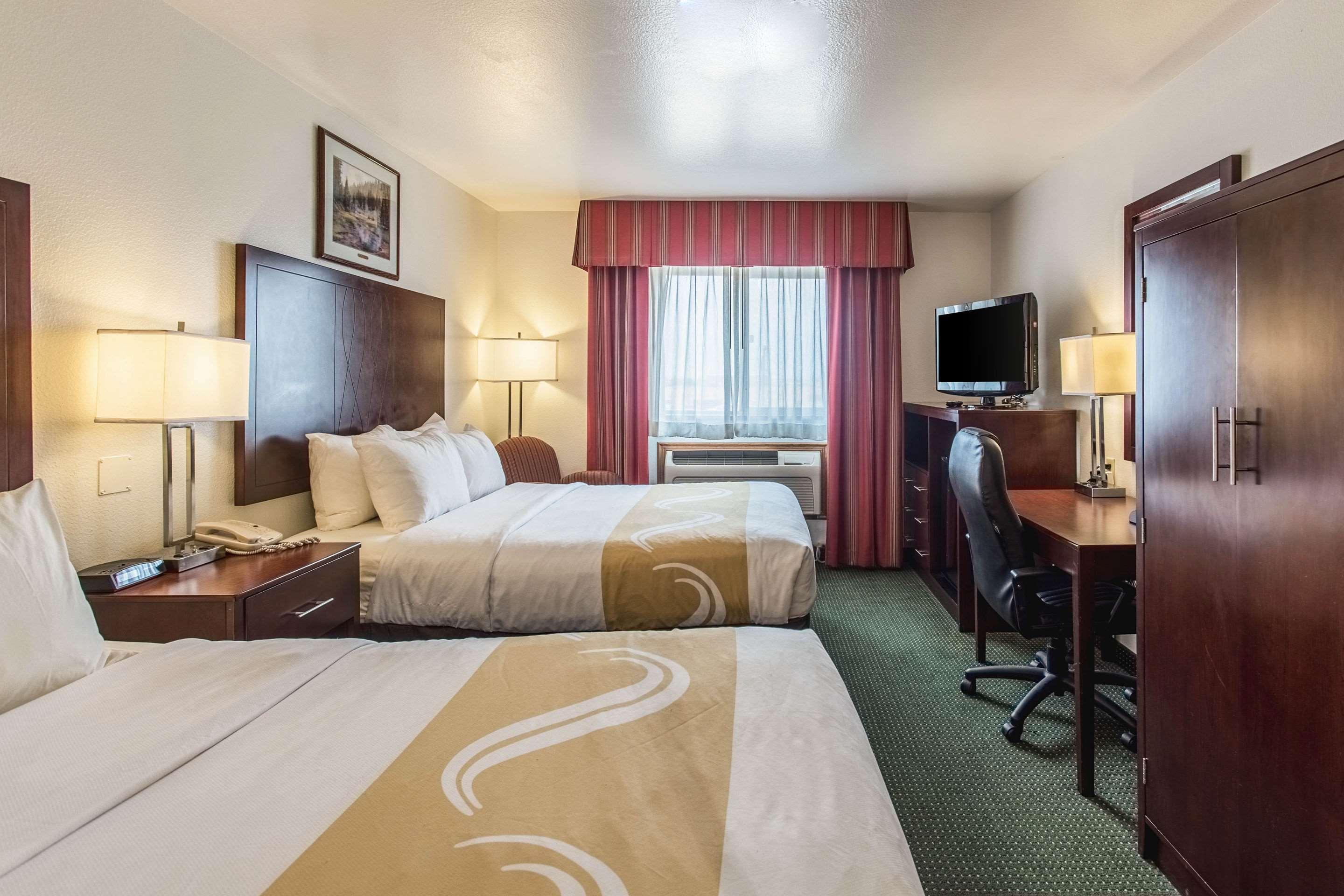 Quality Inn Belgrade Luaran gambar